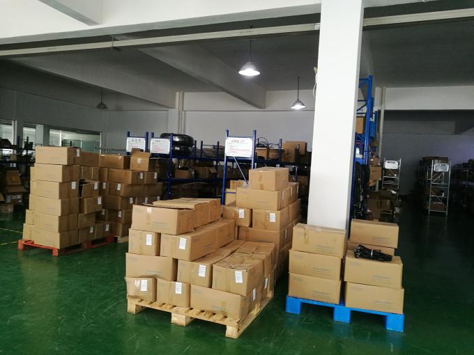 Carregador portátil industrial da alta frequência 24v 25-30A com punho