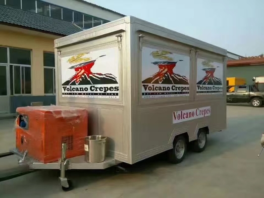 Reboque móvel de caminhão de alimentos com máquina de lanches e equipamento