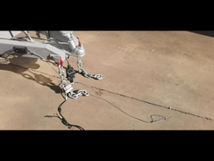 Reboque fechado de 4,8 m com rampa