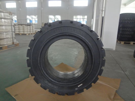 LK301 Pneus Maciços para Empilhadeira Reforçados com Aço de 3 Camadas 28x9-15 8.15-15