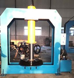 Máquina de prensagem de pneus de empilhadeira TP120 de projeto compacto 380V com certificação CE para pneus sólidos industriais