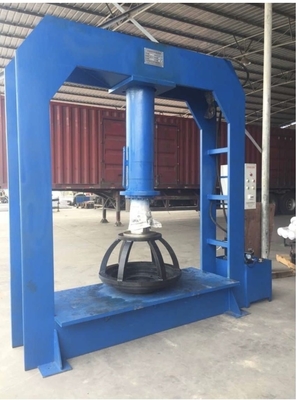 Máquina de prensagem de pneus de empilhadeira TP120 de projeto compacto 380V com certificação CE para pneus sólidos industriais