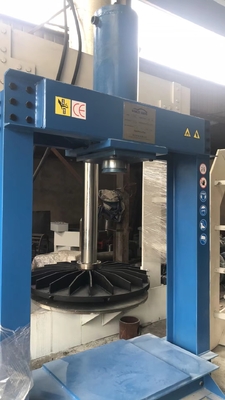 Máquina de pressão de pneus de empilhadeira hidráulica TP240 de alta potência