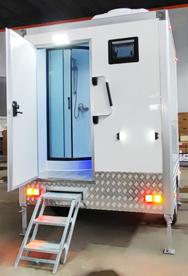 Luxo Suíte Individual Personalizável Banheiro Móvel ChuveiroTrailer/Porta Potty para alugar para Casamentos Festivais, ao ar livre, Viagens