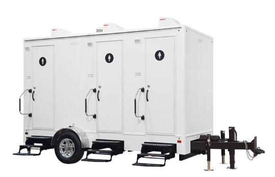 Trailers de banheiro de luxo Fabricante 3 banheiros portáteis Trailers Toiletes móveis personalizados