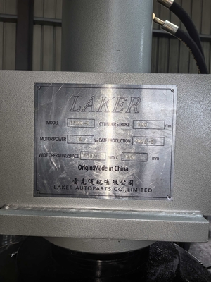 Máquina de Prensa Hidráulica para Pneus Maciços de Empilhadeira Estática Robusta de 120 Toneladas