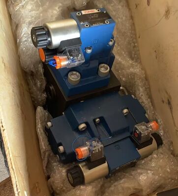 Máquina de montagem/desmontagem de pneus sob medida 500 toneladas Máquina de prensagem de pneus sólidos 11KW 480V com transformadores, interruptores e contatores CHINT