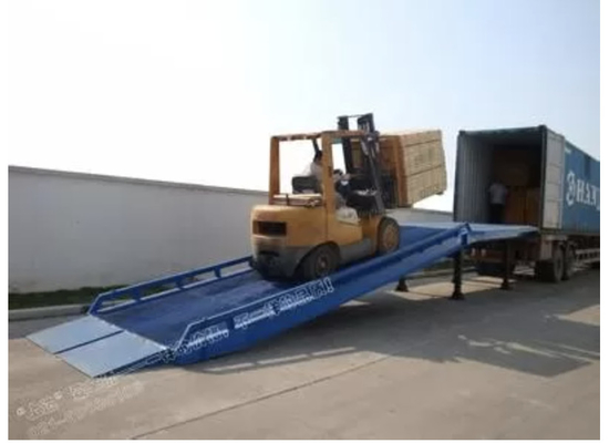 Rampas portáteis de carga DCQ10-0.7 10 toneladas nivelador hidráulico fixo de doca