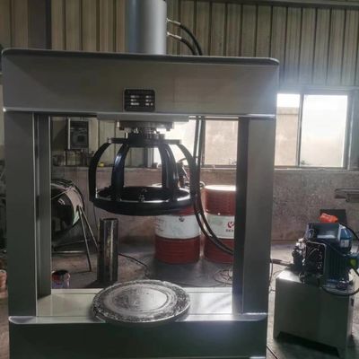 Máquina de prensagem de pneus de empilhadeira TP120-E de alto desempenho para pneus sólidos com arestas de até 15 polegadas